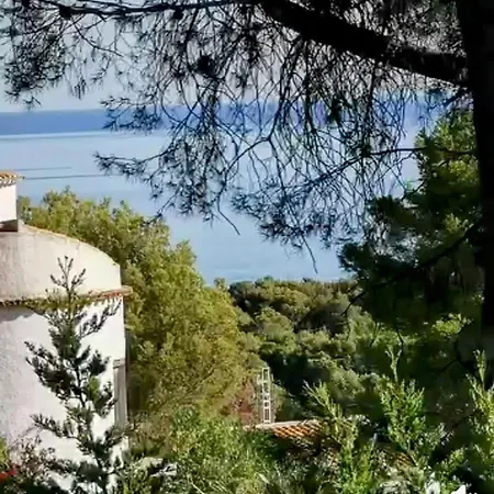 Elisabeth's Tower House *